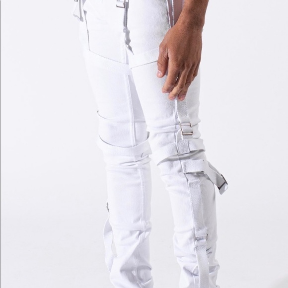 Black pair and white pair of skinnyjeans size 34 brand new never worn